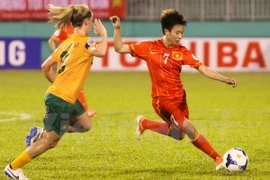 Xem lại tuyệt phẩm trước Thái Lan của Quả bóng Vàng nữ Tuyết Dung