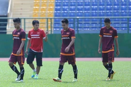 Ba tân binh diện kiến HLV Miura, Vua phá lưới U21 quốc gia sắp bị loại