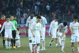 Thua ngược Thanh Hóa, á quân V-League đối diện khủng hoảng 