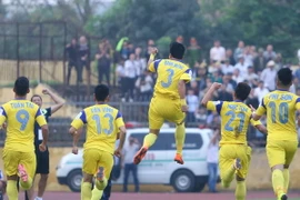 Lịch trực tiếp V-League: Sông Lam Nghệ An “lên đỉnh” V-League