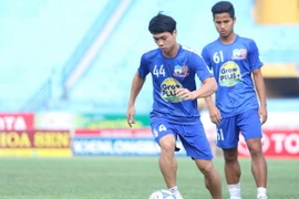 Với lứa Công Phượng, Hoàng Anh Gia Lai có lẽ là đội bóng duy nhất thu lãi ở V-League mùa vừa qua. (Ảnh: Minh Chiến/Vietnam+)