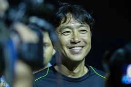 HLV Miura: Về chuyên môn, cầu thủ Việt Nam không kém Nhật Bản