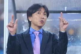 Trợ lý chỉ đóng thế, ông Miura vẫn chỉ đạo U23 Việt Nam từ Thái Lan