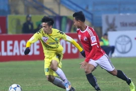 Văn Quyết chơi tuyệt hay trong màu áo Hà Nội T&T trong tháng Bảy. (Ảnh: Minh Chiến/Vietnam+) 