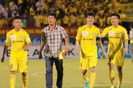 Không còn Công Vinh và Hữu Thắng, Sông Lam Nghệ An đại bại 