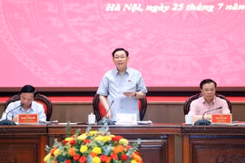Chủ tịch Quốc hội Vương Đình Huệ phát biểu chỉ đạo. (Ảnh: An Đăng/TTXVN)