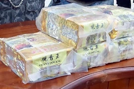 Tang vật 5kg mà túy đá bị thu giữ trong một vụ án. (Ảnh: TTXVN phát)