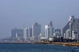 Toàn cảnh thành phố Tel Aviv, Israel. (Ảnh: AFP/TTXVN)