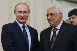 Tổng thống Nga Vladimir Putin và người đồng cấp Palestine Mahmoud Abbas. (Nguồn: The Times of Israel)