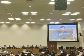 PSG.TS Nguyễn Bá Thủy, Phó Giám đốc Trung tâm Dự báo Khí tượng Thủy văn Quốc gia, Tổng cục Khí tượng Thủy văn, Bộ Tài nguyên và Môi trường, phát biểu tại hội nghị. (Ảnh: Thanh Tuấn/TTXVN)