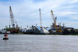 Gói thầu xây dựng cầu Trần Hoàng Na bắc qua sông Cần Thơ trị giá 791 tỷ đồng, dự kiến hoàn thành tháng 7/2023. (Ảnh: Thanh Liêm/TTXVN)