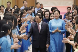 Thủ tướng Phạm Minh Chính chia sẻ, giải đáp nhiều câu hỏi của phụ nữ