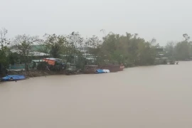 Áp thấp suy yếu, từ Nam Hà Tĩnh-Quảng Ngãi đề phòng lũ quét, sạt lở