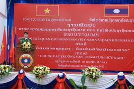 Giao lưu tọa đàm Sỹ quan trẻ Quân đội Nhân dân Việt Nam-Lào