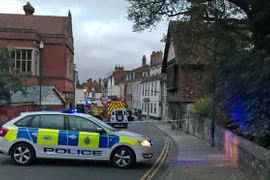 Xe cảnh sát tại hiện trường vụ việc. (Nguồn: PA)