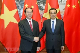 Chủ tịch nước Trần Đại Quang hội kiến Thủ tướng Quốc vụ viện Trung Quốc Lý Khắc Cường, chiều 12/5/2017, tại Đại Lễ đường ở thủ đô Bắc Kinh, Cộng hòa Nhân dân Trung Hoa. (Ảnh: Nhan Sáng/TTXVN)