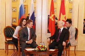 Tổng Bí thư Nguyễn Phú Trọng tiếp Chủ tịch Hội đồng Điều hành Tập đoàn Gazprom, ông Alexei Miller. (Ảnh: Trí Dũng/TTXVN)