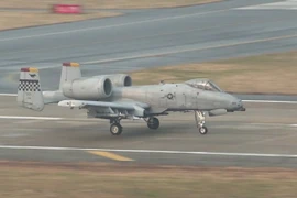 Máy bay Thần sấm A-10 của Mỹ cất cánh từ căn cứ không quân Osan, Hàn Quốc tham gia cuộc tập trận chung Mỹ - Hàn ngày 5/12. (Nguồn: Yonhap/TTXVN)