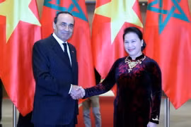 Chủ tịch Quốc hội Nguyễn Thị Kim Ngân đón Chủ tịch Hạ viện Vương quốc Ma rốc Habib El Malki. (Ảnh: Trọng Đức/TTXVN)