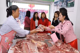 Tháng Sáu giá thịt lợn giảm vẫn 1,39% so với tháng trước. (Ảnh minh họa. Nguồn: Vietnam+)