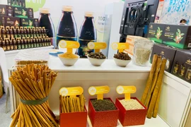 Gian hàng của Dược liệu và Thực phẩm Việt Nam tại Vietnam Food 2018. (Ảnh: VHE/Vietnam+)