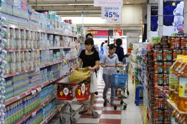 Nhiều mặt hàng cùng lên giá khiến CPI trong tháng Bảy tăng 0,18%. (Ảnh minh họa)