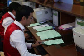 Vietinbank thoái hết 15,1 triệu cổ phần tại Saigonbank, thu về 305,5 tỷ đồng. (Ảnh minh họa. Nguồn: PV/Vietnam+)