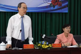 Ông Nguyễn Thiện Nhân, Ủy viên Bộ Chính trị, Bí thư Thành ủy Thành phố Hồ Chí Minh phát biểu tại hội nghị. (Ảnh: Xuân Dự/TTXVN)