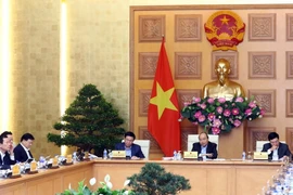 Thủ tướng Nguyễn Xuân Phúc chủ trì phiên họp thường trực Chính phủ. (Ảnh: Thống Nhất/TTXVN)