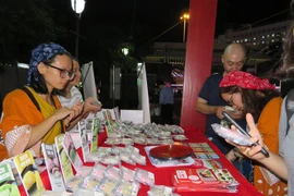 Giới thiệu ẩm thực Nhật Bản với các món ăn truyền thống. (Ảnh: Ánh Tuyết/TTXVN)