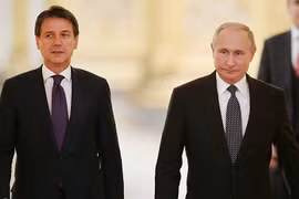 Tổng thống Nga Vladimir Putin và Thủ tướng Italy Giuseppe Conte. (Nguồn: Sputnik)
