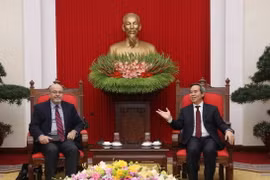 Ông Nguyễn Văn Bình, Ủy viên Bộ Chính trị, Bí thư Trung ương Đảng, Trưởng ban Kinh tế Trung ương đã tiếp Đoàn cán bộ Quỹ Tiền tệ Quốc tế. (Ảnh: Phương Hoa/TTXVN)