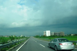 Lưu thông tuyến Hà Nội-Lào Cai chỉ còn hơn 3 giờ từ tháng Chín