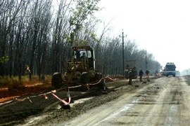 Phát hiện nhiều sai phạm trong thi công cải tạo Quốc lộ 14