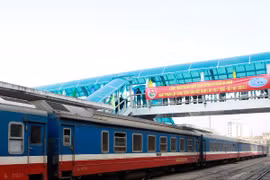 Nghi án hối lộ: Kể cả cán bộ nghỉ hưu cũng phải giải trình 