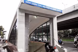 Hầm bộ hành ở Hà Nội: Kém hiệu quả, “chôn” tiền tỷ dưới lòng đất