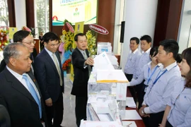 Phiên IPO Đạm Cà Mau thu được hơn 1.579 tỷ đồng