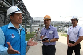 “USD để làm nhiều việc khác, không phải chỉ để nhập xăng dầu”