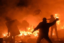 Người biểu tình Ukraine chiếm trụ sở Bộ Tư pháp 