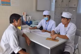 Một số bệnh nhân nhẹ hoặc mạn tính thấy tiện lợi khi được khám, phát thuốc ngay tại địa phương chứ không phải đi lại xa.