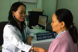 Những bệnh nhân đầu tiên của phòng khám bác sỹ gia đình Bệnh viện quận 8.