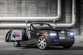 Phantom Drophead coupe "độc" lấy ý tưởng từ máy bay tàng hình