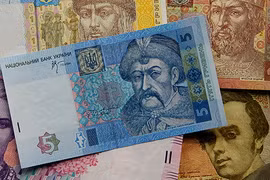 Ukraine: Đồng hryvnia mất giá xuống mức thấp kỷ lục mới 