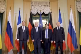 Ukraine xúc tiến đàm phán với phe ly khai trước thềm hội nghị 4 bên