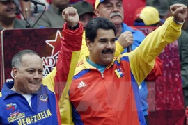 Đương kim Tổng thống Nicolas Maduro (phải). (Ảnh: AFP/TTXVN)
