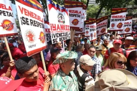 Venezuela bắt đầu chiến dịch thu thập 10 triệu chữ ký phản đối Mỹ 