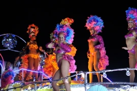 Lễ hội Carnaval La Habana 2015 được tổ chức từ ngày 7 đến 16/8/2015 tại thủ đô La Habana (Cuba). (Ảnh: Lê Hà/TTXVN)