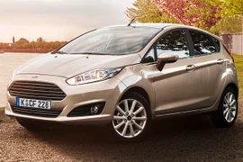 Mẫu Ford Fiesta đời 2015 được trang bị màu sơn và thiết bị mới