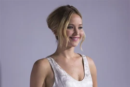 Jennifer Lawrence tham gia dự án phim bom tấn mới “Passenger”