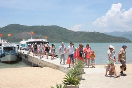 Chính quyền Hong Kong hạ mức cảnh báo du lịch đối với Việt Nam 